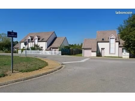 maison 3 pièces 80 m²