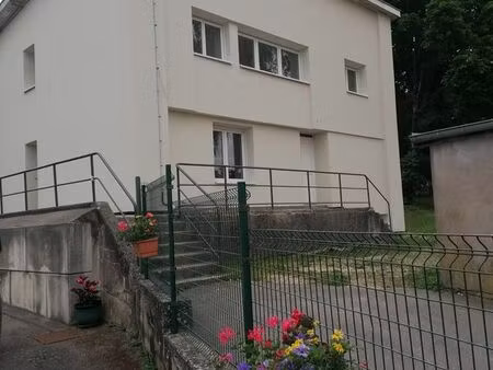 à louer – bel appartement de 61 80 m² à bertrambois