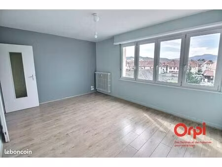 appartement 1 pièce 45 m²