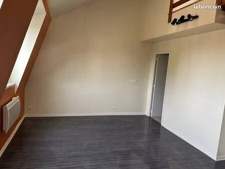 lille beau t3 duplex proche métros