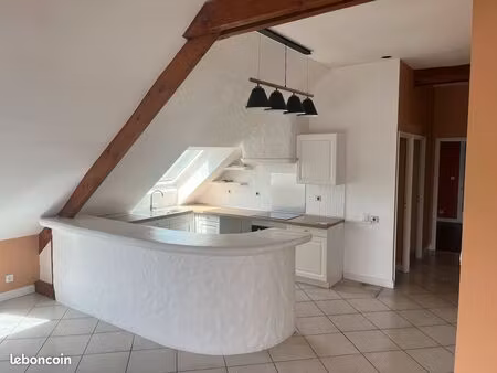 bel appartement 100m2 au coeur de lescar