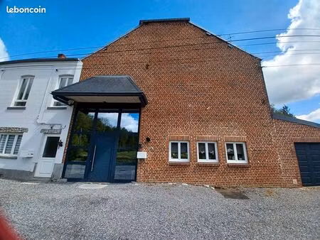 loft 3 pièces 137 m²
