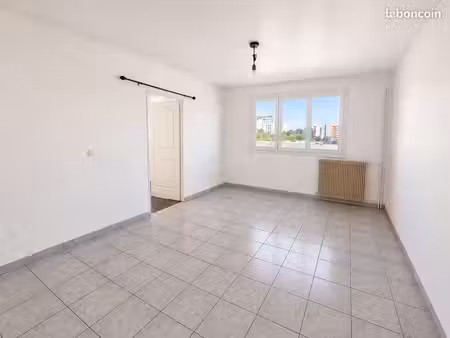 appartement 4 pièces 79 m²