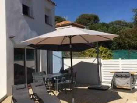 maisonnette 4 per 200 m mer