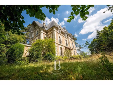 maison de luxe à vendre dans le quartier jonchere-malmaison-saint cucufa