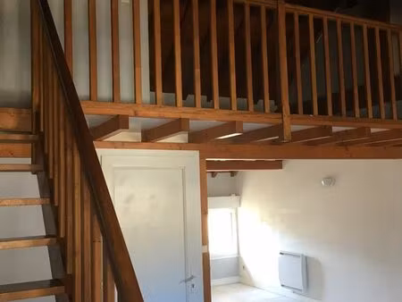 t2 duplex hyper centre