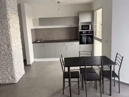 appartement t3 2 chambres avec balcon