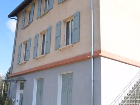 coté cours au calme grand 55m2 chambre dressing