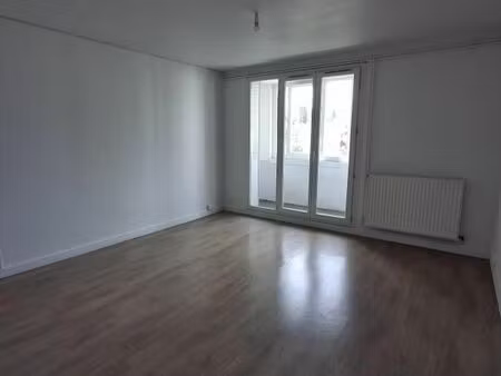 appartement 4 pièces 64 m²