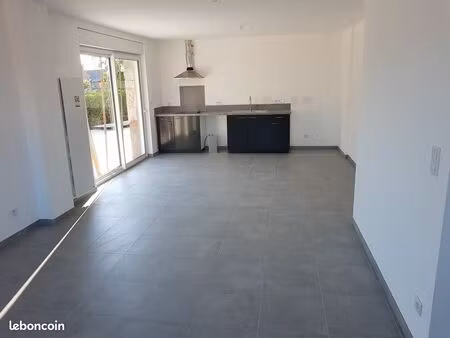maison 2 chambres