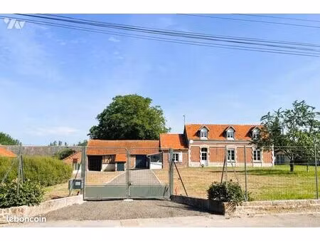 maison 5 pièces 111 m²