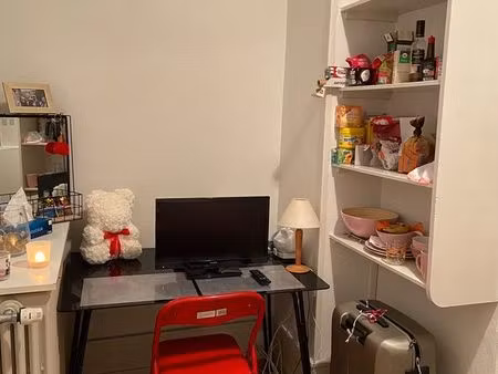 studio pour étudiante ou enseignante
