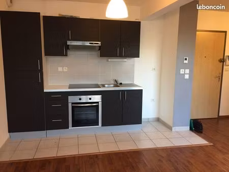 location la riche 37520