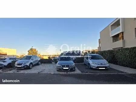 parking 1 m² juvignac