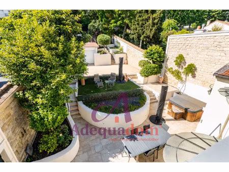 maison de luxe à vendre dans le quartier bécon