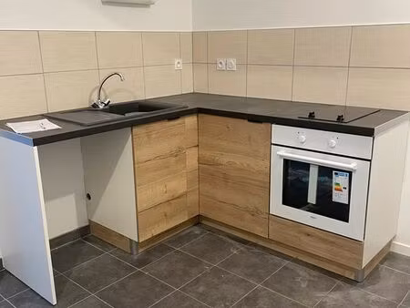 location t2 de 25m2 à allonnes (49)