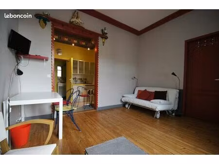a louer a etudiant(e) studio meuble 26 m2  loyer tout compris (chauffage  electricte  eau 