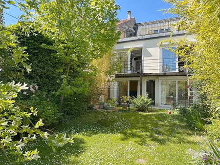 maison de luxe à vendre dans le quartier les petits bois