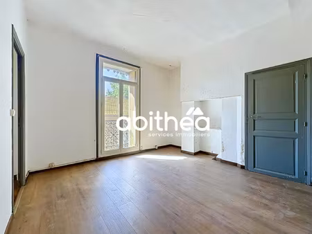 appartement t3 à rénover en centre ville de béziers