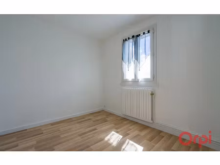 location appartement  m² t-2 à épinay-sur-orge  664 €