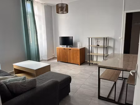 appartement t3 meublé - 65m²