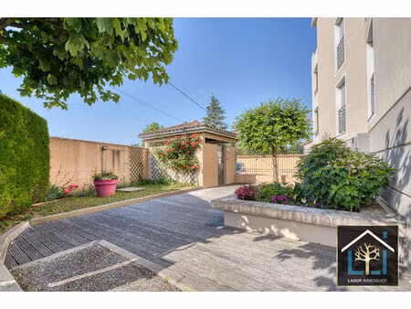 appartement montluel t3 dans résidence de standing avec garage et terrasse