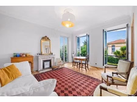 magnifique appartement dans une villa niçoise d'exception