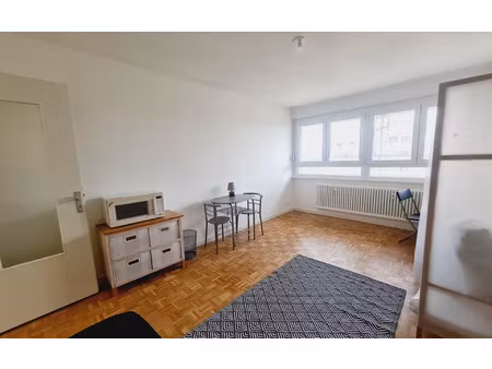 location appartement  m² t-1 à strasbourg  755 €