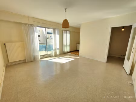 poitiers secteur cordeliers - studio de plus de 33 19m2 avec