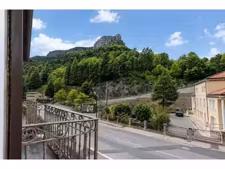 grand appartement en vente àst dalmas de tende (06)