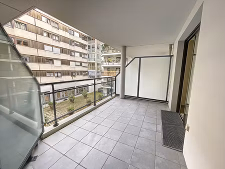 t2 saint georges