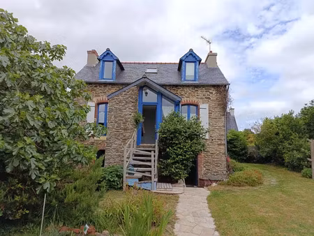 vente maison 5 pièces 87 m² carhaix-plouguer (29270)