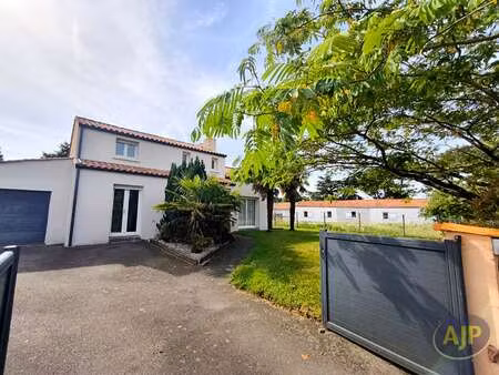 vente maison piscine à saint-brevin-les-pins (44250) : à vendre piscine / 116m² saint-brev