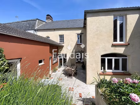 maison de bourg rénovée avec charme