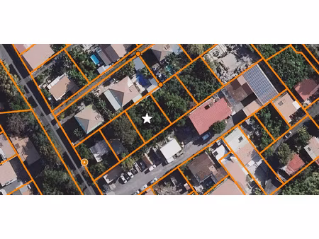 a vendre - un terrain de 344 m2 environ - saint-pierre - 133