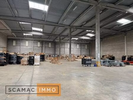 location entrepôt combs-la-ville 77380 1325m² à 2582m²