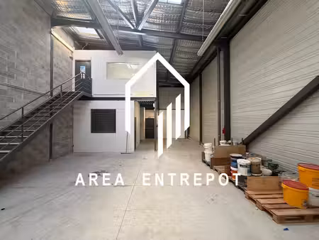 location local d’activités 150m²