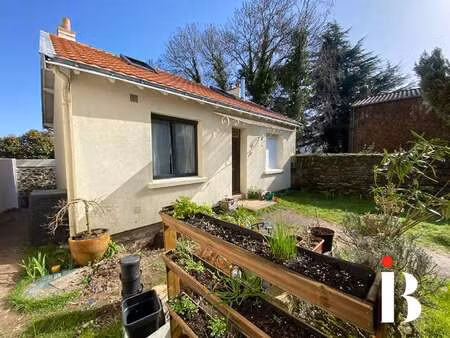 vente maison à nantes (44000) : à vendre / 65m² nantes