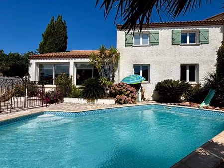 vente maison 5 pièces 146 m² poussan (34560)