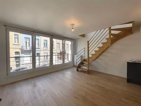 appartement à louer avec 1 chambre   schaerbeek (vbe29374)