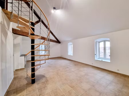 location appartement 5 pièces 102 m² à béziers (34500)