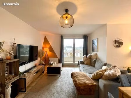 appartement rénové 4 pièces 82 m²