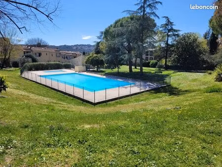 duplex 1 pièce 25 m²