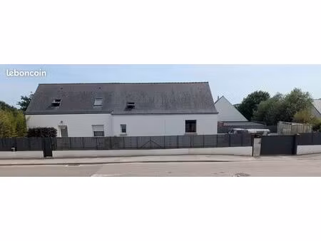 maison avec double garage