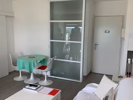 à louer studio bayonne ste croix 590