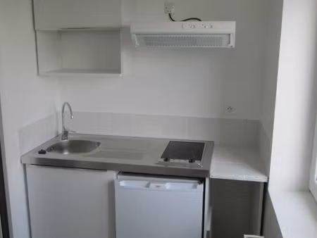 studio à busnes