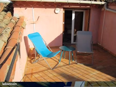 meublé 55m2 à deux pas du centre historique avec terrasse