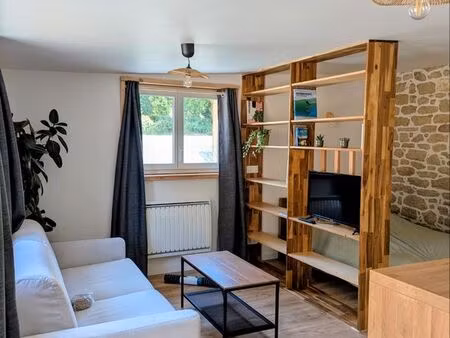 location studio meublé neuf