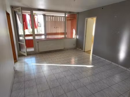 appartement 4 pièces 75 m²