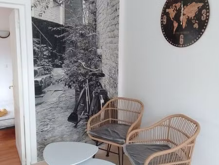 f1 avec chambre proche école croix rouge  lycée margueritenavarre